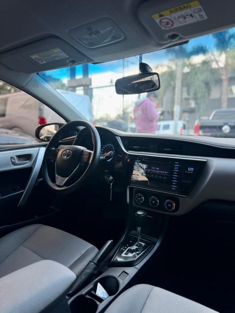 Toyota Corolla XLi CVT — foto 13
